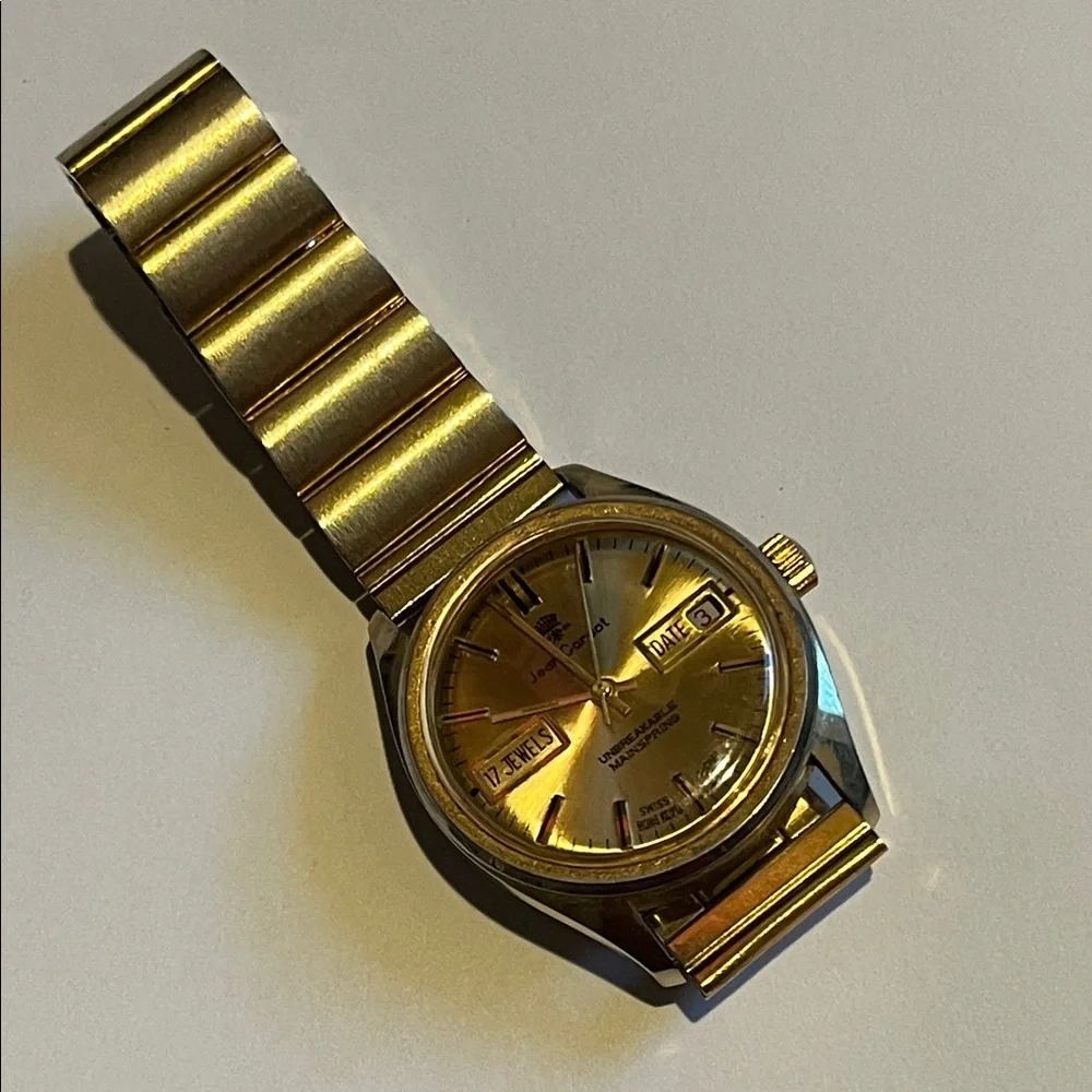 Vintage Gold Jean Cardot 17-jewel mechanical wristwatch